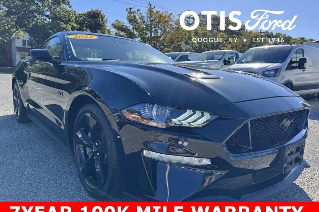 2022 Ford Mustang GT Premium photo 1