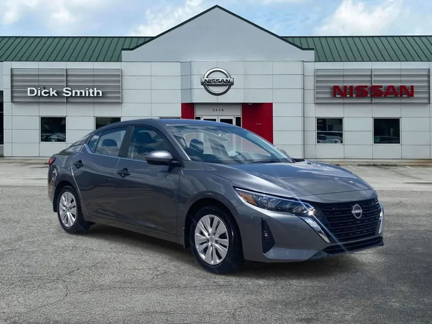 2025 Nissan Sentra S photo 1