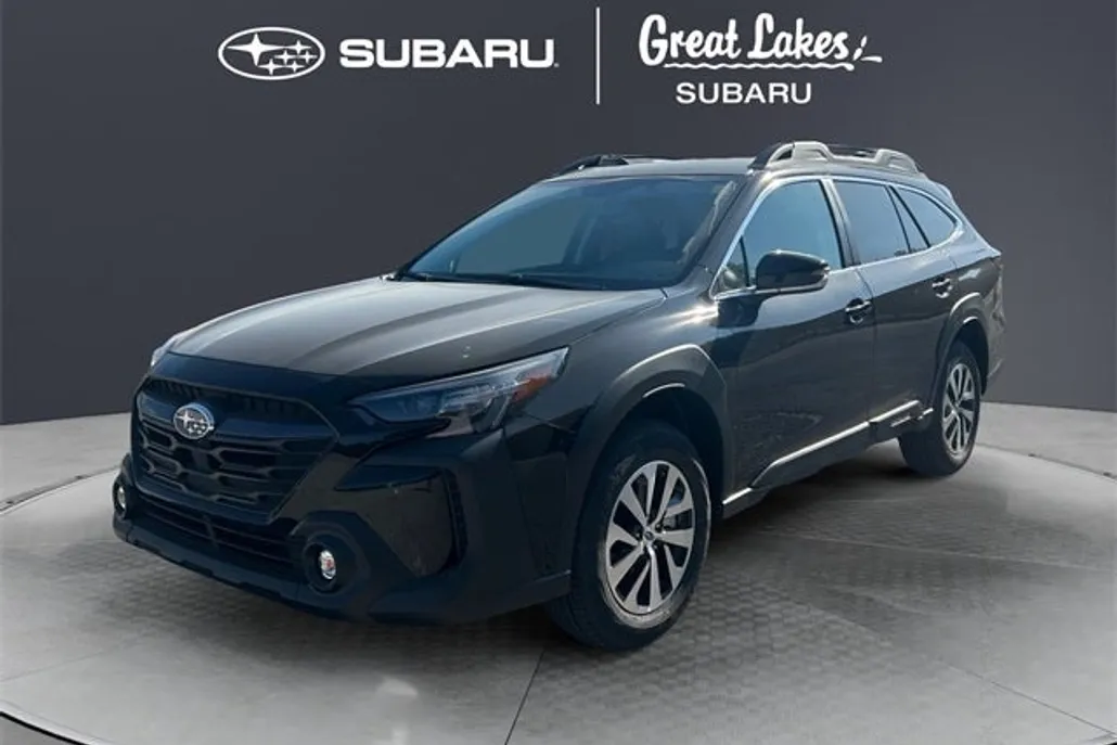2025 Subaru Outback Premium photo 1