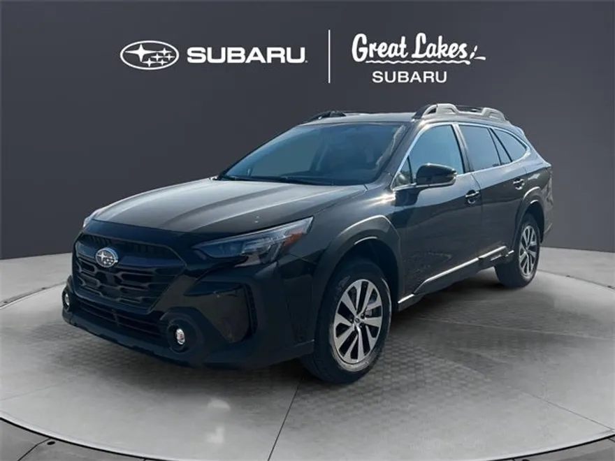2025 Subaru Outback Premium photo 1