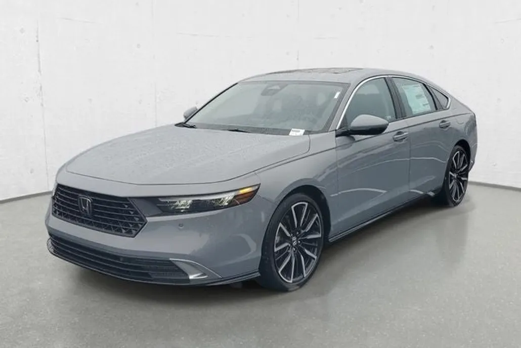 2025 Honda Accord Hybrid Touring photo 1