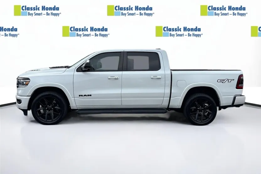 2022 Ram 1500 Laramie photo 1