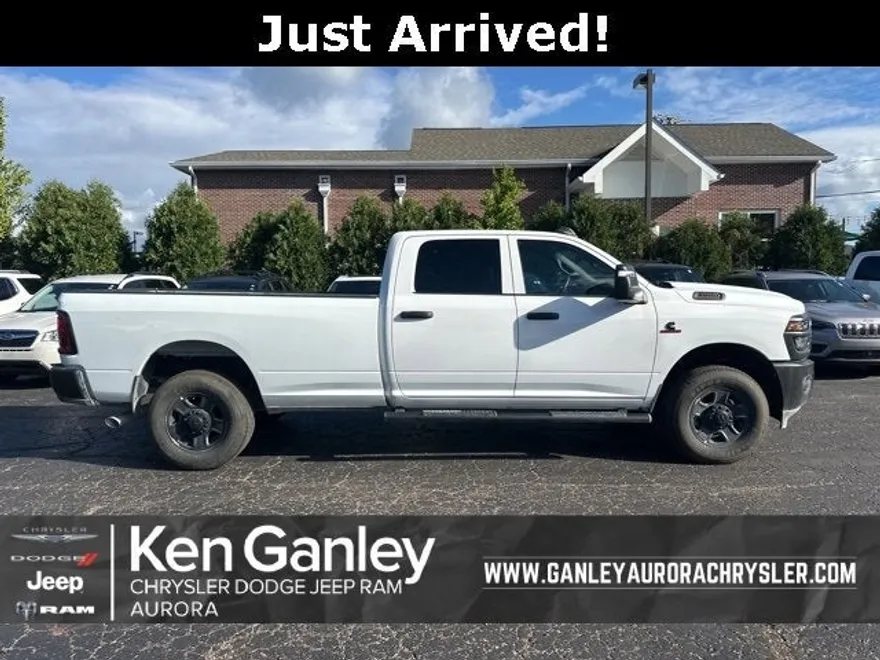 2025 Ram 3500 Tradesman photo 1