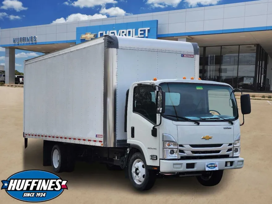 2024 Chevrolet Silverado 4500HD photo 1