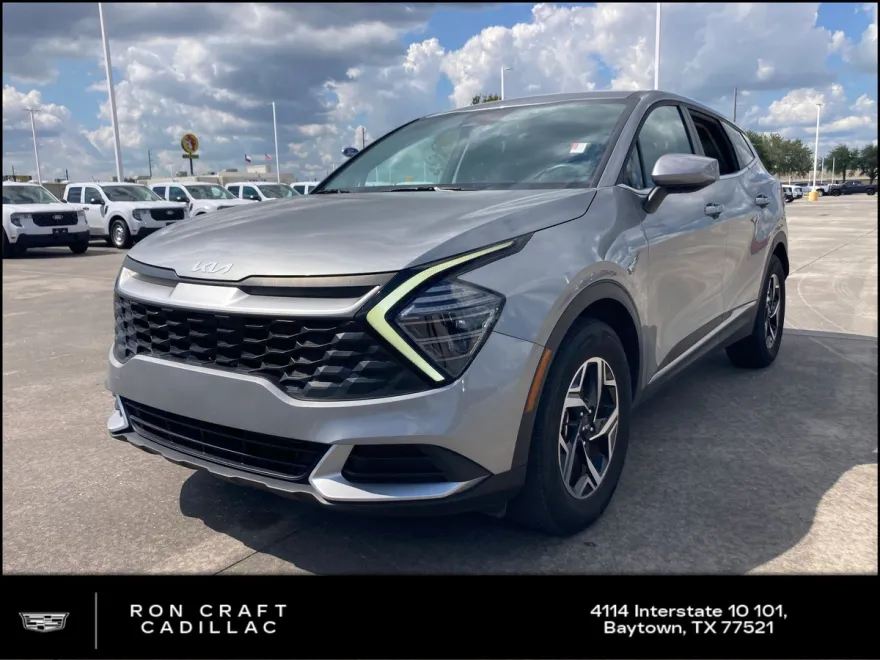 2024 Kia Sportage LX photo 1