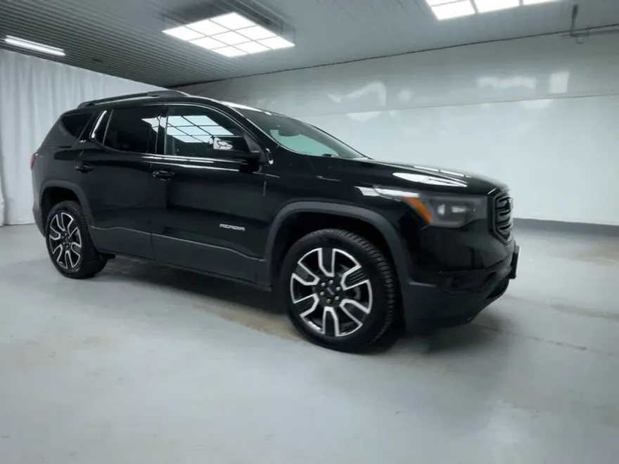 2019 Gmc Acadia SLT photo 1