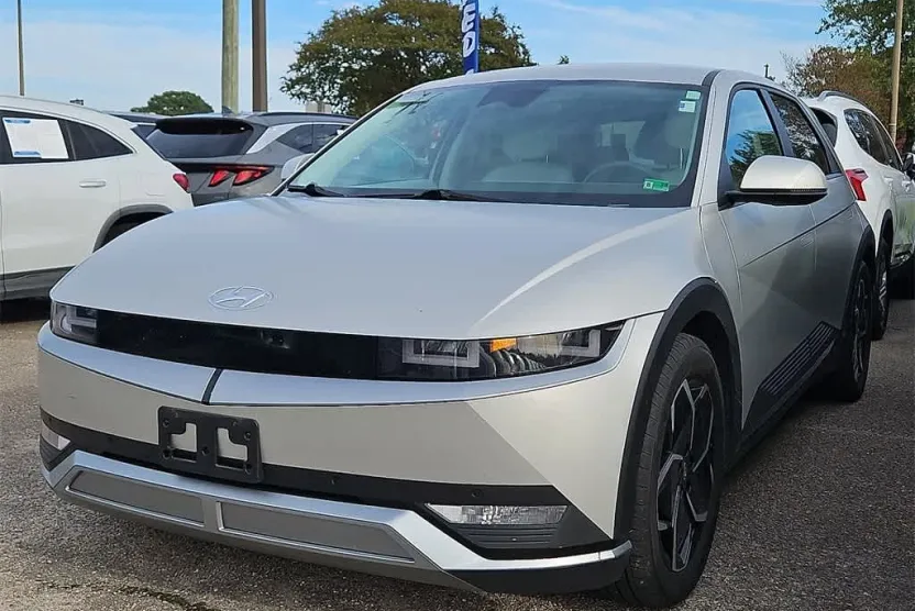 2023 Hyundai Ioniq 5 SEL photo 1