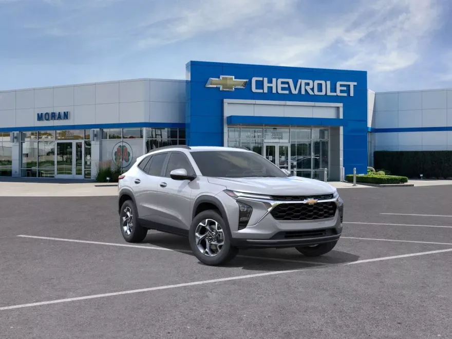 2026 Chevrolet Trax LT photo 1