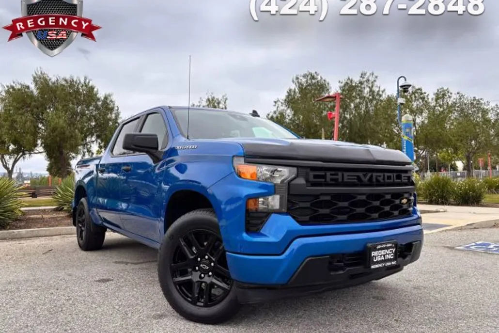 2022 Chevrolet Silverado 1500 Custom photo 1