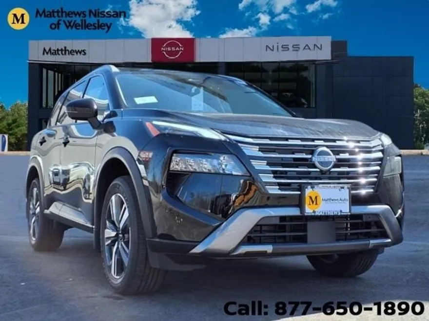 2025 Nissan Rogue SL photo 1