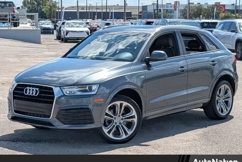 2018 Audi Q3 Premium photo 1