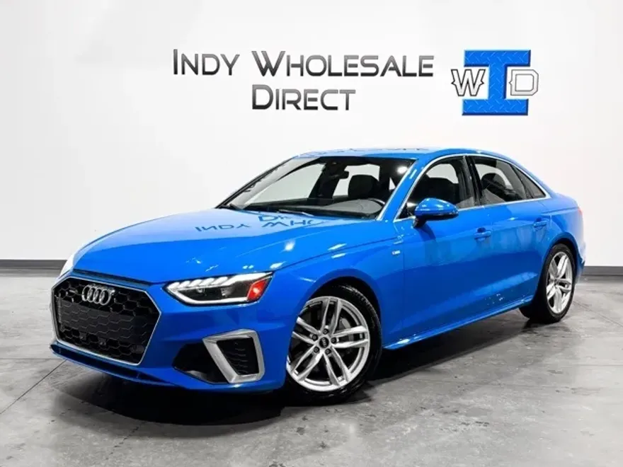 2022 Audi A4 45 S line Premium Plus photo 1