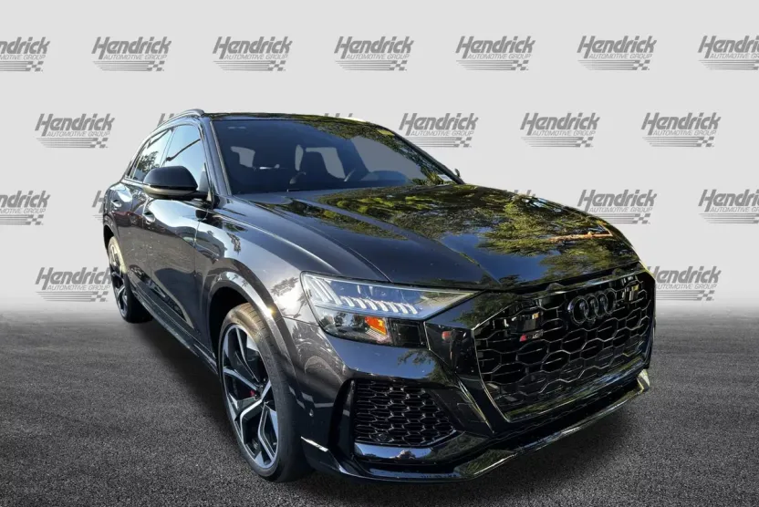 2021 Audi RS Q8 photo 1