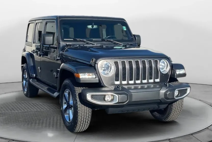 2020 Jeep Wrangler Unlimited Sahara photo 1