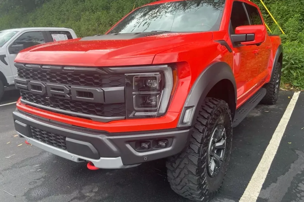 2022 Ford F-150 Raptor photo 1