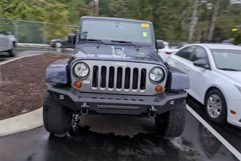 2013 Jeep Wrangler Unlimited Freedom photo 1