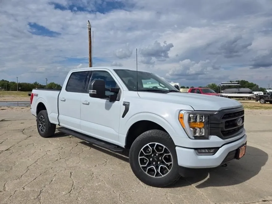 2022 Ford F-150 XLT photo 1