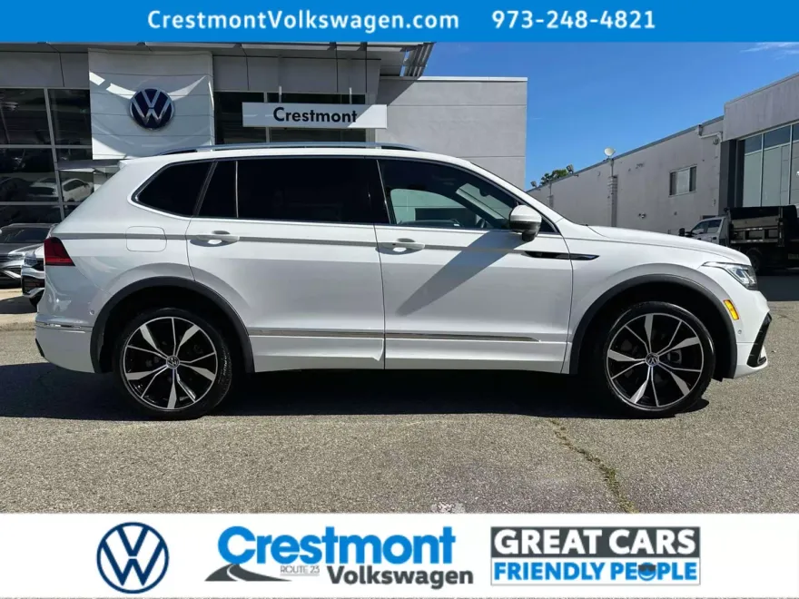 2022 Volkswagen Tiguan SEL Premium R-Line photo 1