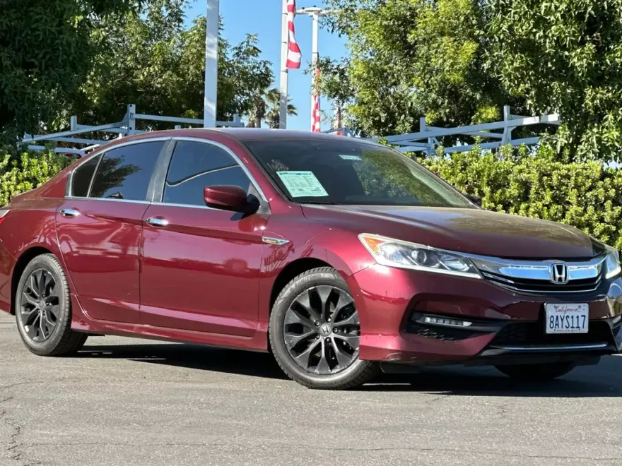 2017 Honda Accord Sport SE photo 1