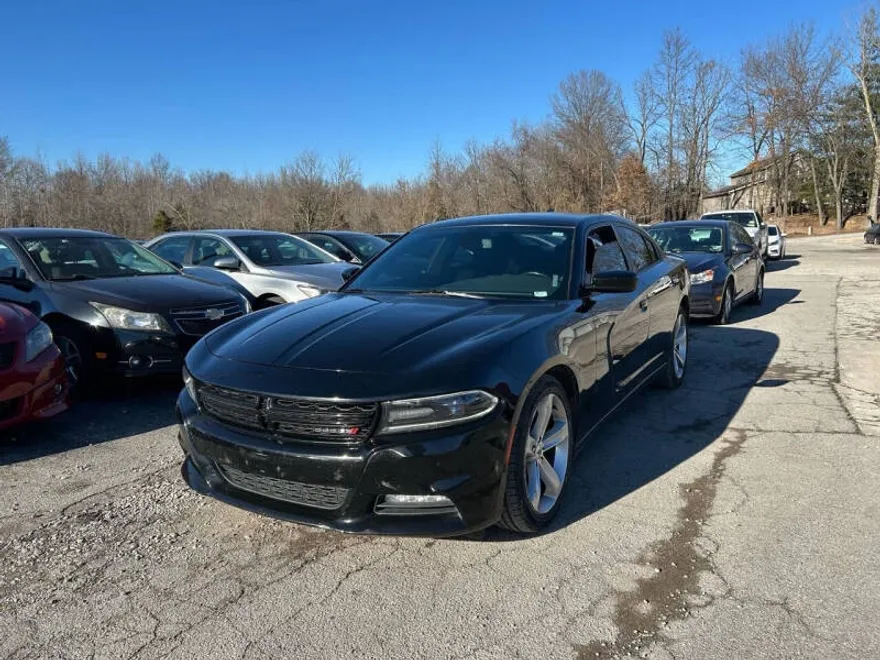 2018 Dodge Charger R/T photo 1