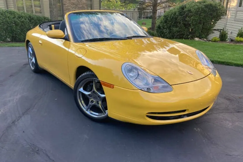 2001 Porsche 911 Cabriolet photo 1
