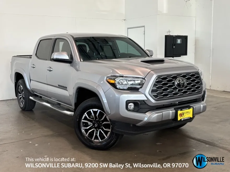 2021 Toyota Tacoma TRD Sport photo 1