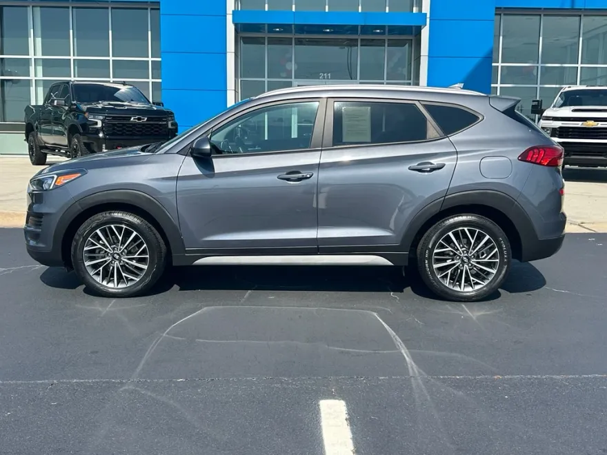 2021 Hyundai Tucson SEL photo 1