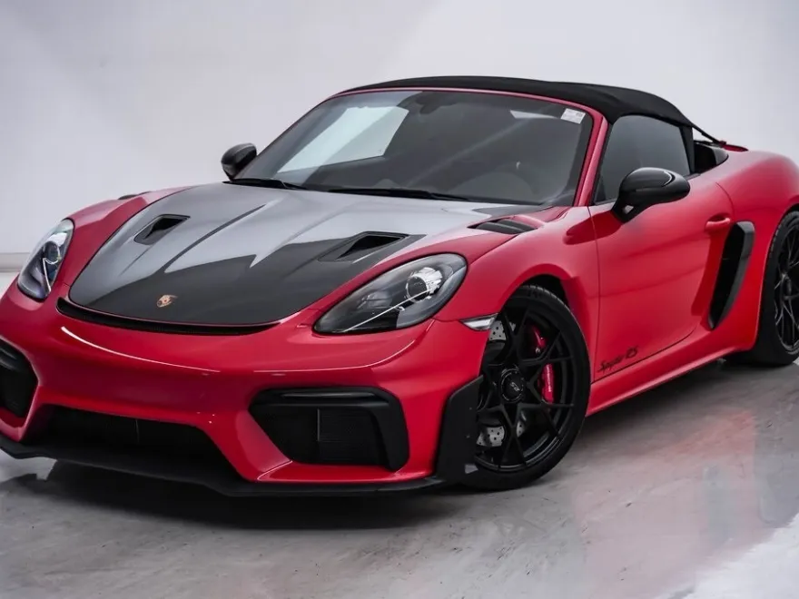 2024 Porsche Boxster Spyder photo 1