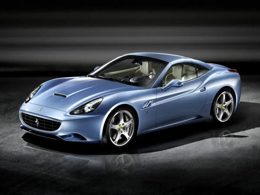 2010 Ferrari California Base photo 1