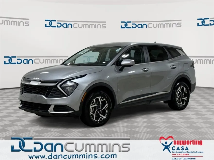 2023 Kia Sportage LX photo 1