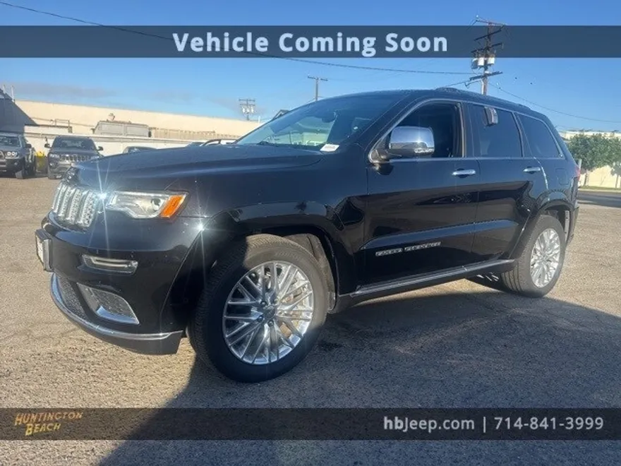 2017 Jeep Grand Cherokee Summit photo 1