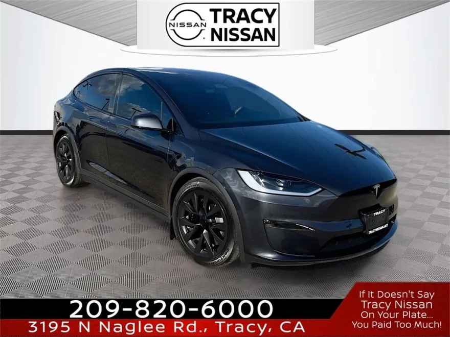 2023 Tesla Model X photo 1