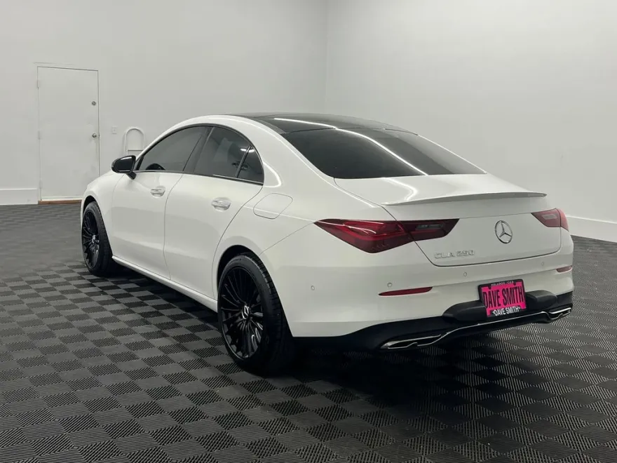 2024 Mercedes Benz CLA 250 photo 1