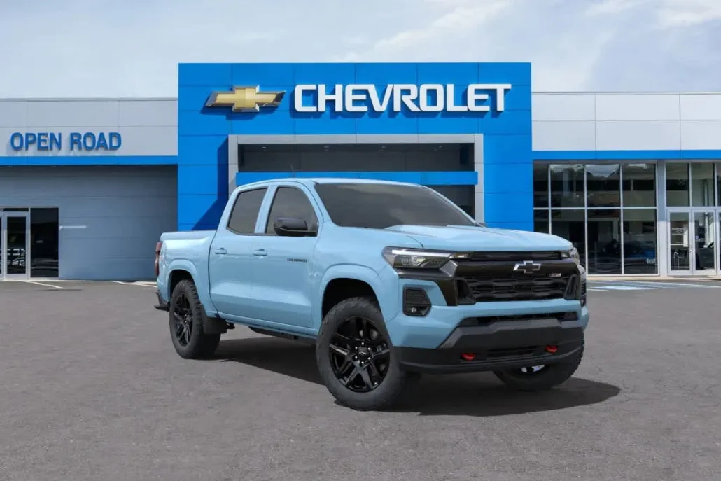 2025 Chevrolet Colorado Z71 photo 1