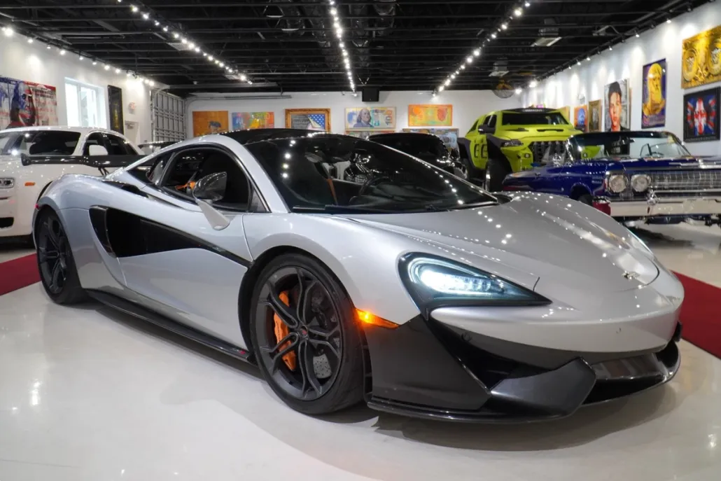 2017 Mclaren 570S photo 1