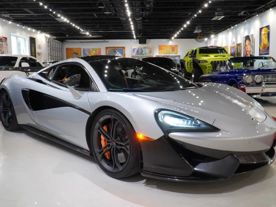 2017 Mclaren 570S photo 1