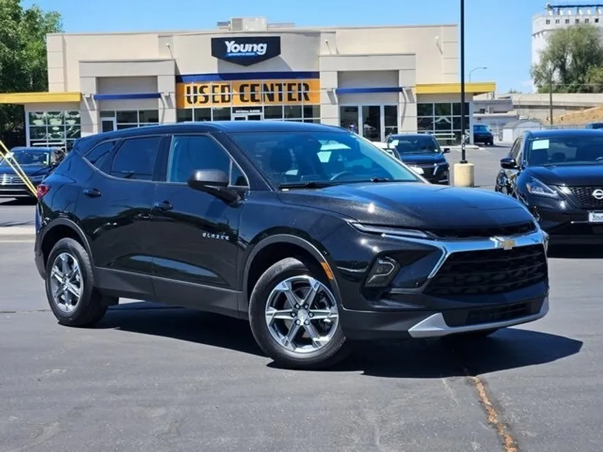 2023 Chevrolet Blazer 2LT photo 1