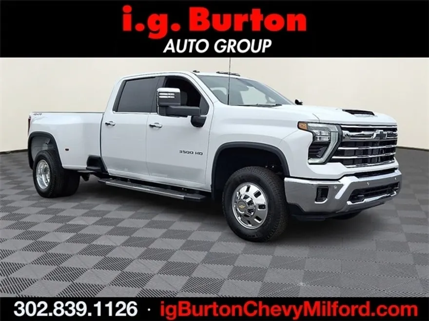 2026 Chevrolet Silverado 3500HD LTZ photo 1