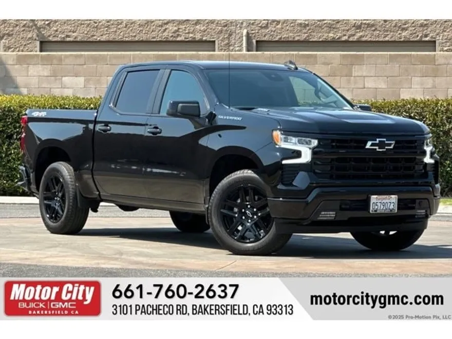2024 Chevrolet Silverado 1500 RST photo 1