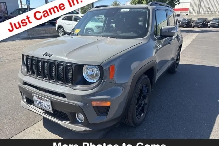 2020 Jeep Renegade Latitude Altitude photo 1