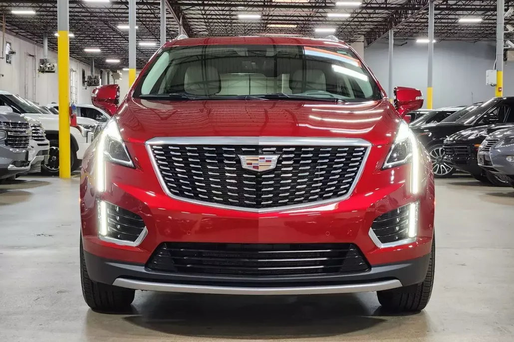 2022 Cadillac XT5 Premium Luxury photo 1