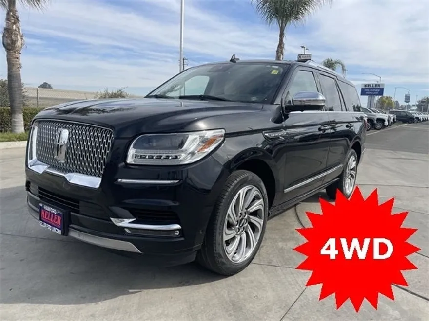 2021 Lincoln Navigator Black Label photo 1