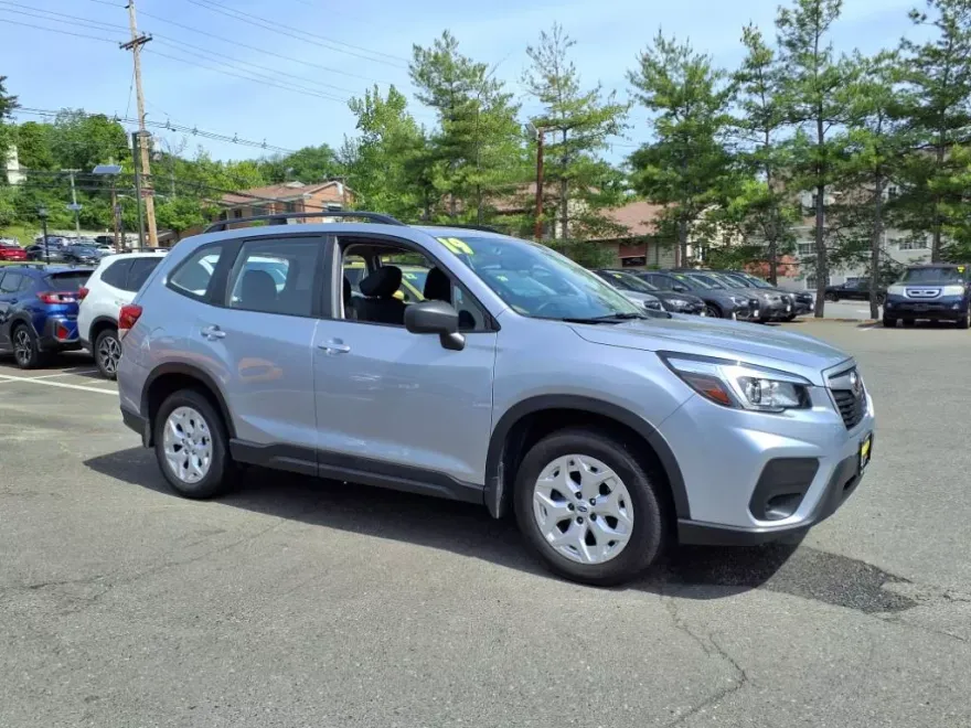 2019 Subaru Forester Base photo 1