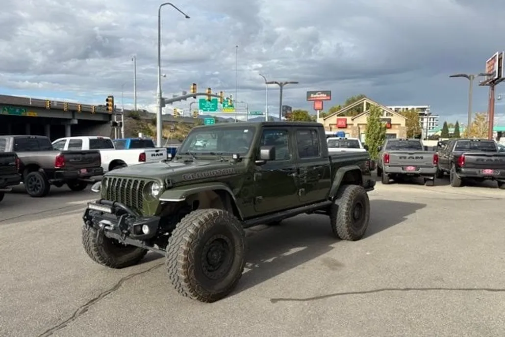 2022 Jeep Gladiator Sport photo 1