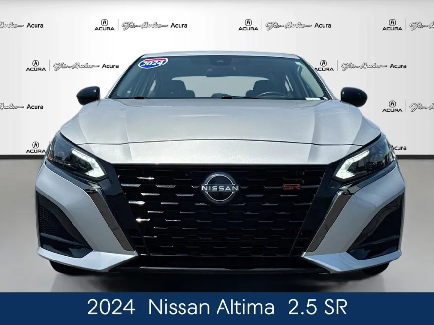 2024 Nissan Altima 2.5 SR photo 1