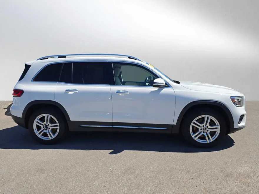 2021 Mercedes Benz GLB 250 photo 1