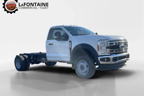 2024 Ford F-550 photo 3