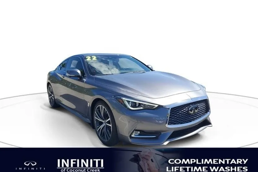 2022 Infiniti Q60 Luxe photo 1