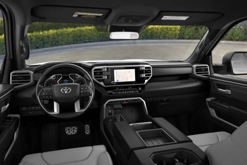 2026 Toyota Tundra SR5 CrewMax photo 1