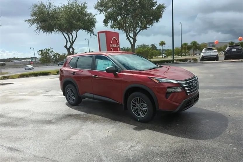 2026 Nissan Rogue S photo 1